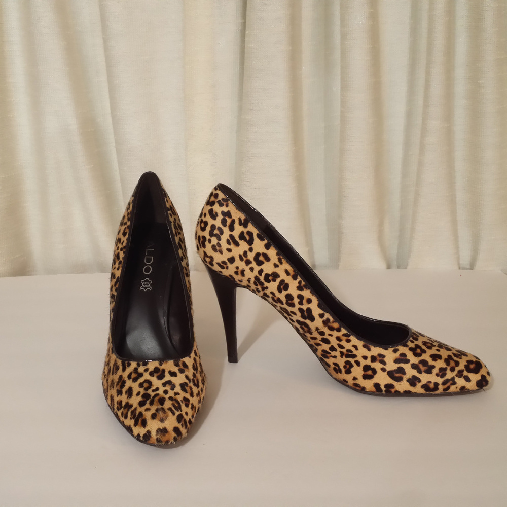 Aldo Leopard Size 40 US 9.5/10 Calf Hair Heels - Picture 1 of 4